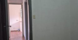 Al Este